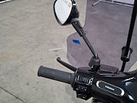 Bromfiets, vespa, snorscooter, 2022 - afbeelding 2 van  19