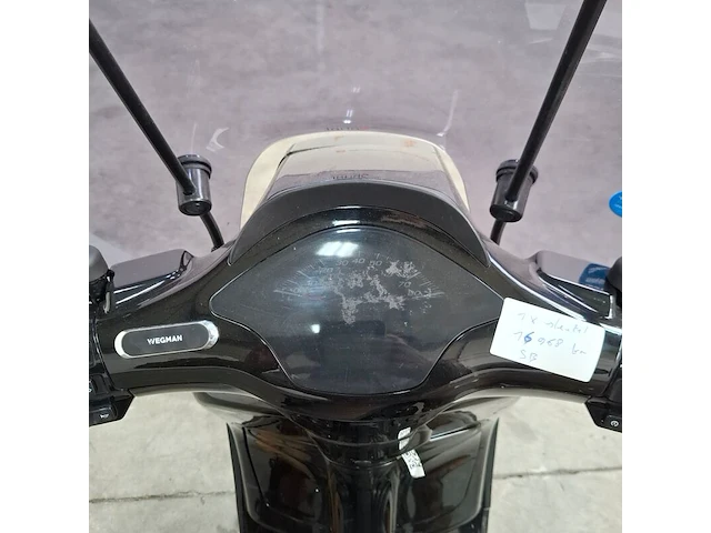 Bromfiets, vespa, snorscooter, 2022 - afbeelding 4 van  19