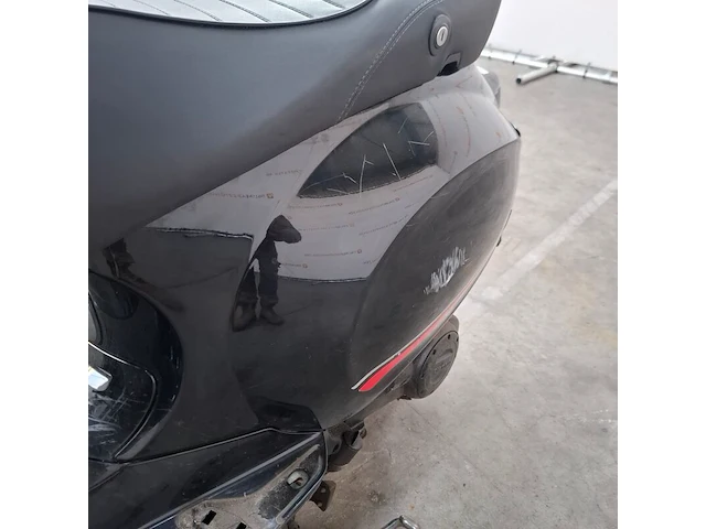 Bromfiets, vespa, snorscooter, 2022 - afbeelding 8 van  19