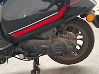 Bromfiets, vespa, snorscooter, 2022 - afbeelding 10 van  19