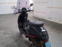 Bromfiets, vespa, snorscooter, 2022 - afbeelding 16 van  19