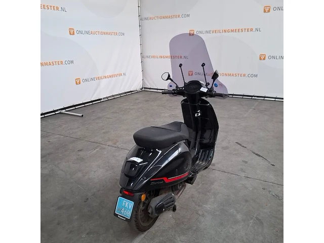 Bromfiets, vespa, snorscooter, 2022 - afbeelding 18 van  19