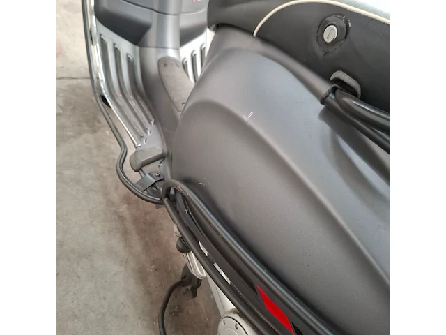 Bromfiets, vespa, sprint 50, 2018 - afbeelding 10 van  18