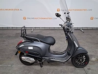 Bromfiets, vespa, sprint 50, 2018