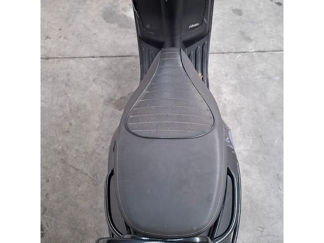 Bromfiets, vespa, sprint 50, 2019 - afbeelding 4 van  18