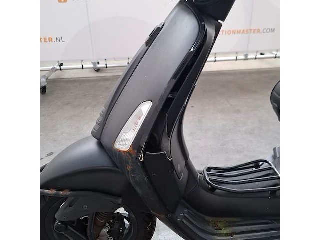 Bromfiets, vespa, sprint 50, 2019 - afbeelding 8 van  18