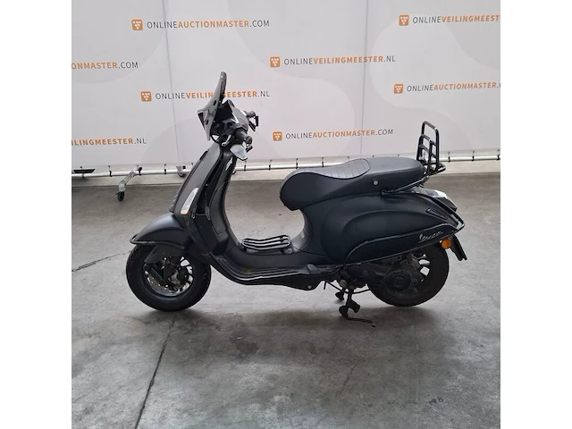 Bromfiets, vespa, sprint 50, 2019 - afbeelding 14 van  18
