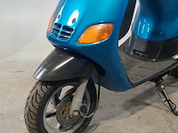 Bromfiets/snorfiets, piaggio, zip - afbeelding 6 van  17
