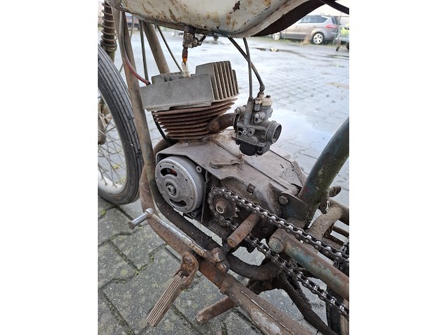 Brommer, merk en type onbekend - afbeelding 13 van  16