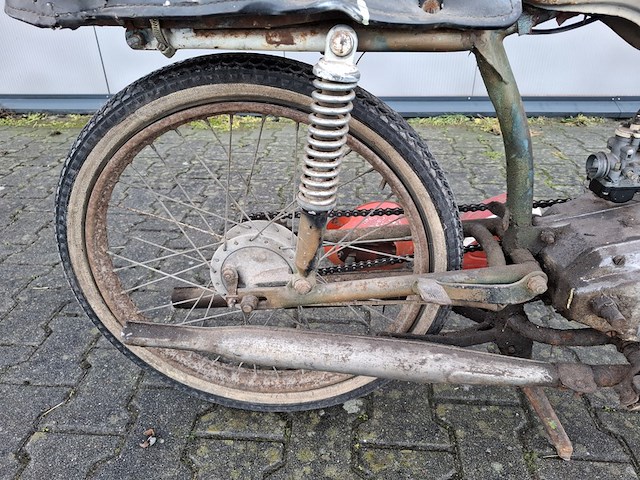 Brommer, merk en type onbekend - afbeelding 9 van  16