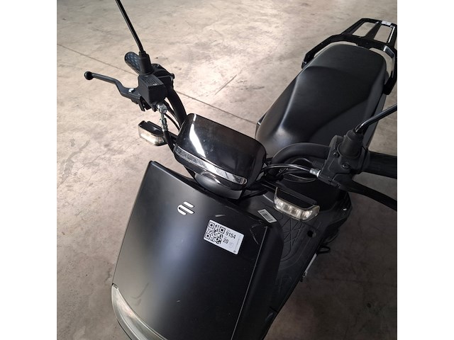 Bromscooter, ecooter, et2, 2024 - afbeelding 13 van  24