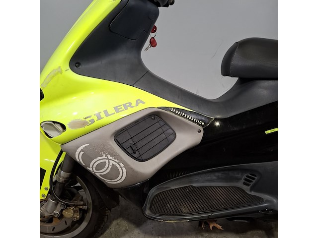 Bromscooter, gilera, runner, 1997 - afbeelding 19 van  22