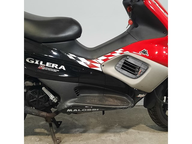 Bromscooter, gilera, runner pure jet, 2004 - afbeelding 15 van  21