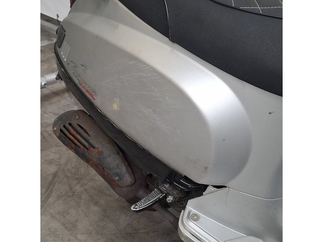 Bromscooter, gts, toscana, 2022 - afbeelding 9 van  38