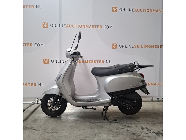 Bromscooter, gts, toscana, 2022 - afbeelding 11 van  38