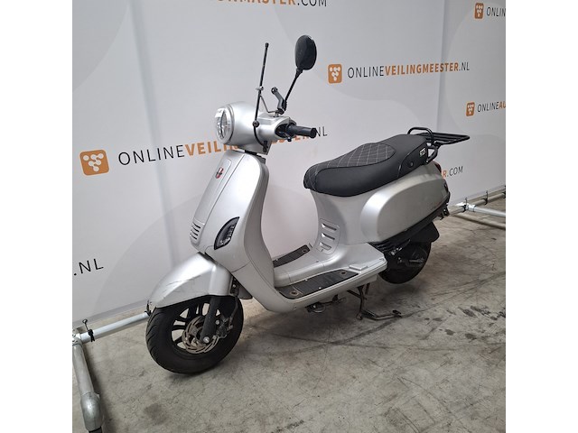 Bromscooter, gts, toscana, 2022 - afbeelding 13 van  38