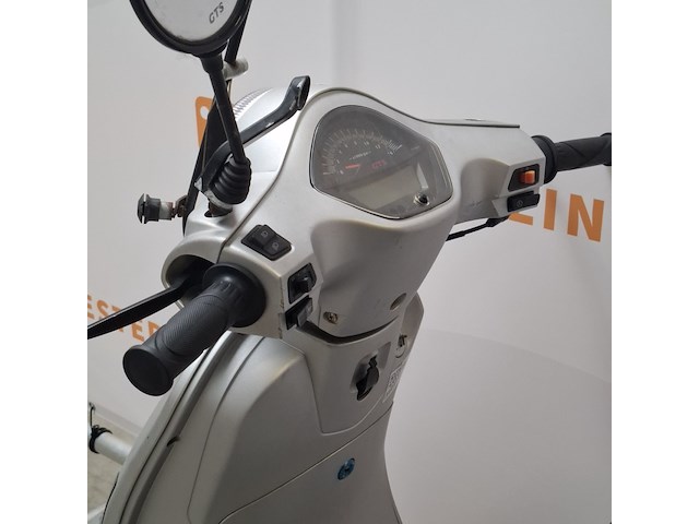 Bromscooter, gts, toscana, 2022 - afbeelding 20 van  38