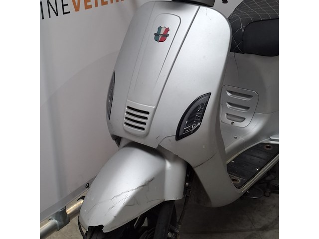 Bromscooter, gts, toscana, 2022 - afbeelding 24 van  38