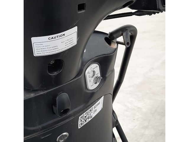 Bromscooter, la souris, city, 2024 - afbeelding 14 van  26