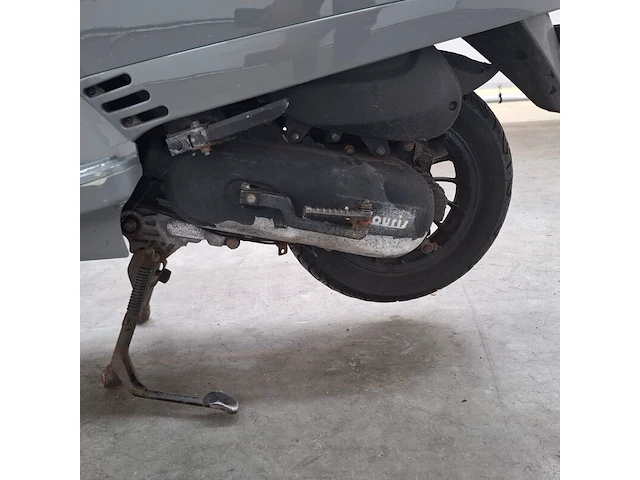 Bromscooter, la souris, sourini, 2022 - afbeelding 8 van  21