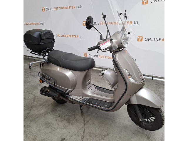 Bromscooter, la souris, sourini, 2023 - afbeelding 12 van  25