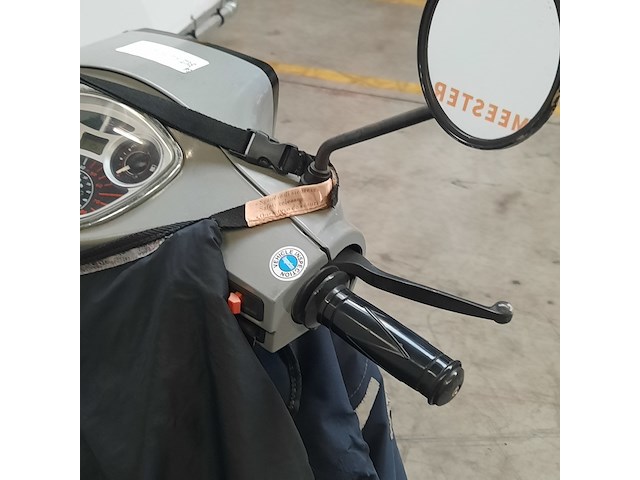 Bromscooter, la souris, sourini s, 2020 - afbeelding 3 van  18