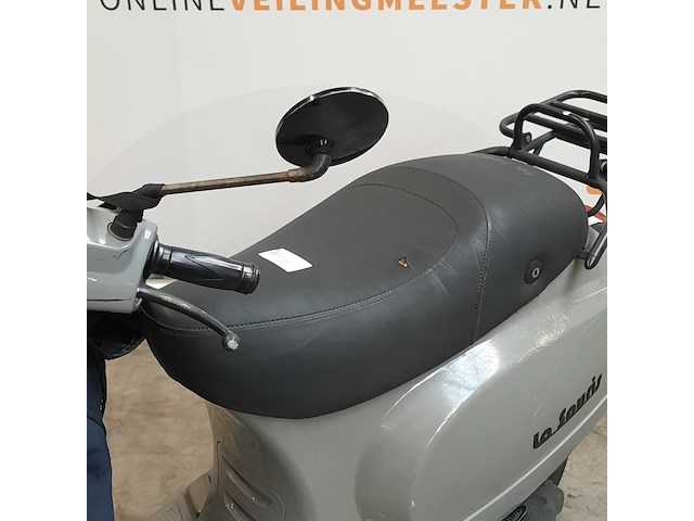 Bromscooter, la souris, sourini s, 2020 - afbeelding 10 van  18