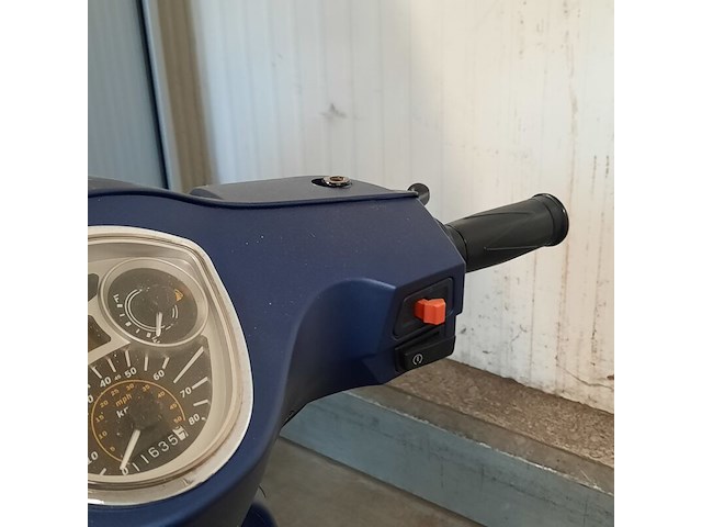 Bromscooter, la souris, sourini s, 2020 - afbeelding 8 van  20