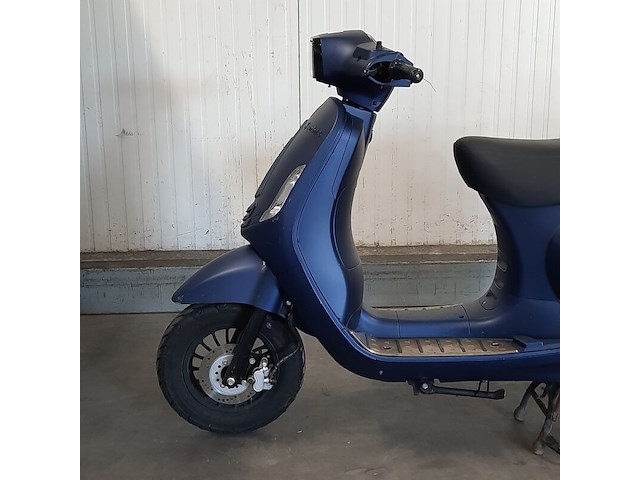 Bromscooter, la souris, sourini s, 2020 - afbeelding 20 van  20