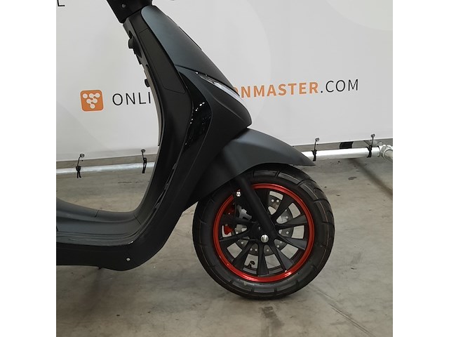 Bromscooter, la souris, valexim, 2025 - afbeelding 9 van  15