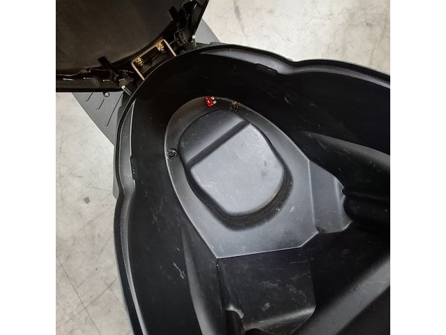 Bromscooter, peugeot, kisbee, 2022 - afbeelding 5 van  16