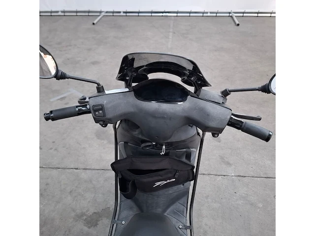Bromscooter, piaggio, bromscooter, 2019 - afbeelding 2 van  20