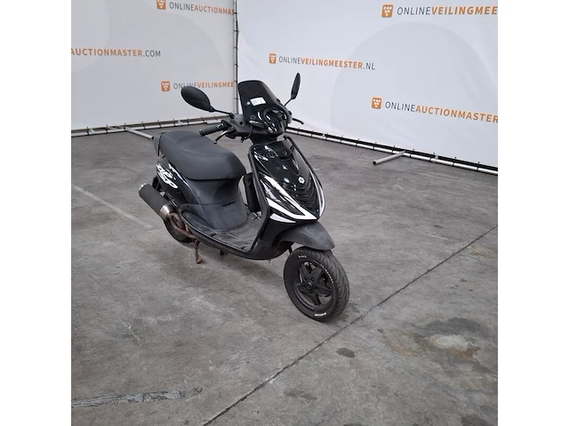 Bromscooter, piaggio, bromscooter, 2019 - afbeelding 12 van  20