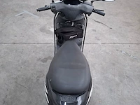 Bromscooter, piaggio, bromscooter, 2019 - afbeelding 20 van  20