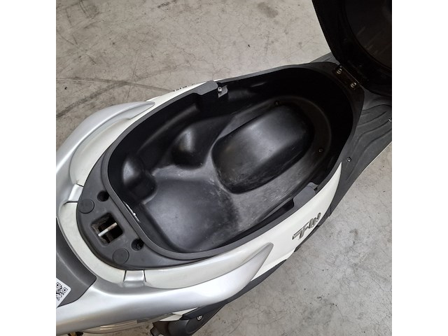 Bromscooter, piaggio, fly, 2018 - afbeelding 5 van  30
