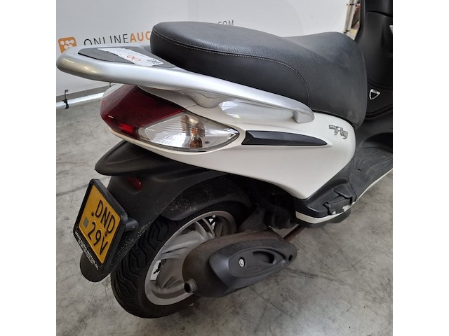 Bromscooter, piaggio, fly, 2018 - afbeelding 8 van  30