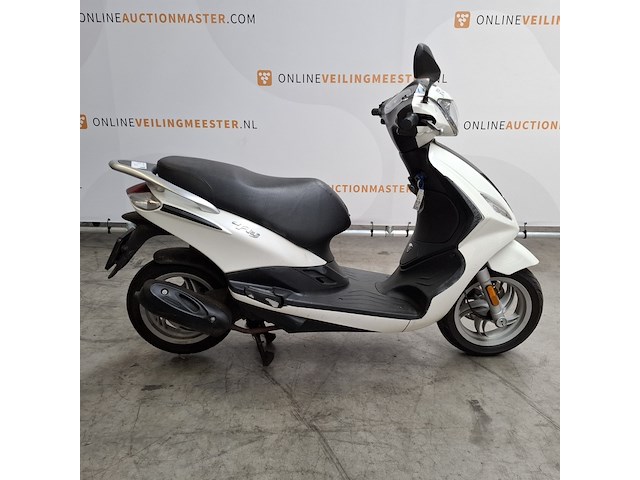 Bromscooter, piaggio, fly, 2018 - afbeelding 1 van  30