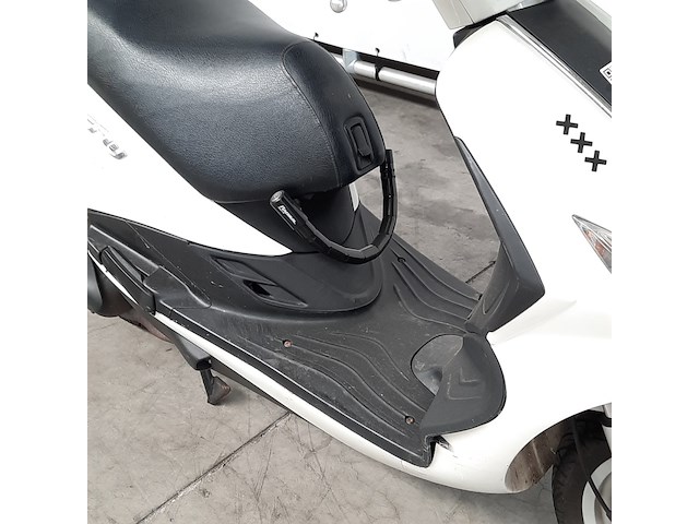 Bromscooter, piaggio, fly 4t, 2013 - afbeelding 30 van  32