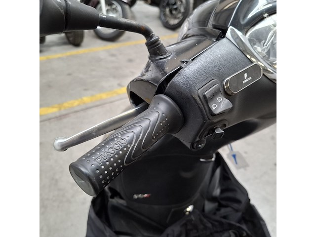 Bromscooter, piaggio, fly 4t, 2015 - afbeelding 13 van  28