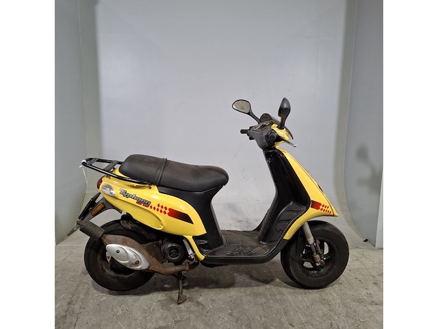 Bromscooter, piaggio, typhoon xr 50, 2009 - afbeelding 1 van  19