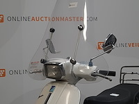 Bromscooter, piaggio, vespa, 2013 - afbeelding 6 van  19