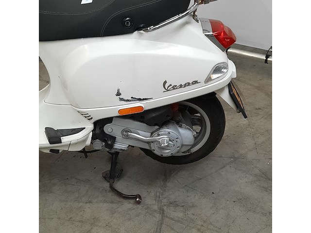 Bromscooter, piaggio, vespa, 2013 - afbeelding 11 van  19