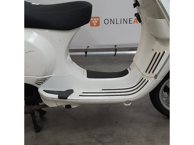 Bromscooter, piaggio, vespa, 2013 - afbeelding 13 van  19
