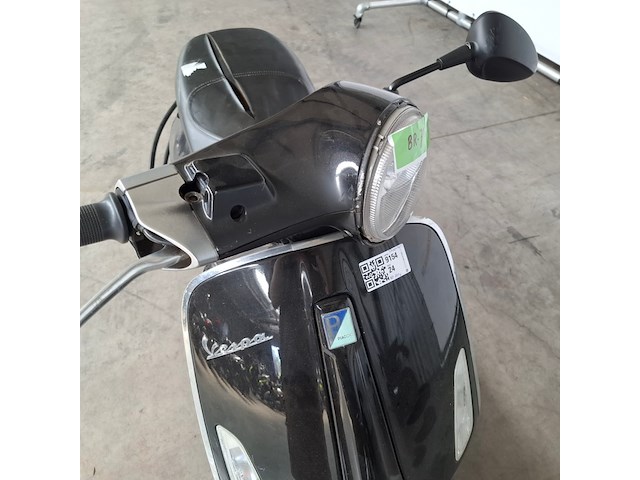 Bromscooter, piaggio, vespa primavera, 2015 - afbeelding 14 van  25