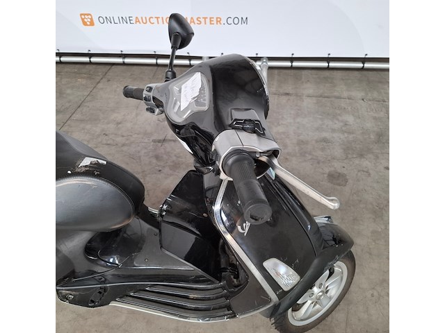 Bromscooter, piaggio, vespa primavera, 2015 - afbeelding 12 van  25