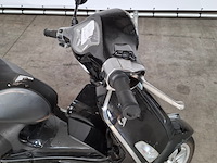 Bromscooter, piaggio, vespa primavera, 2015 - afbeelding 12 van  25