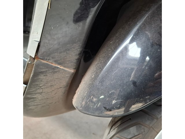 Bromscooter, piaggio, vespa primavera, 2015 - afbeelding 21 van  25