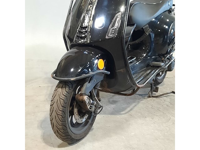 Bromscooter, piaggio, vespa sprint, 2016 - afbeelding 3 van  15