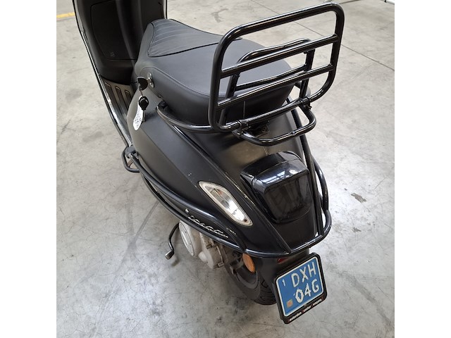 Bromscooter, piaggio, vespa sprint, 2019 - afbeelding 4 van  17