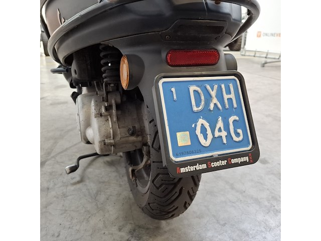 Bromscooter, piaggio, vespa sprint, 2019 - afbeelding 9 van  17